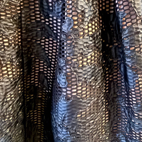 Chelsea28 Black Textured A-Line Skirt – Size XS - Picture 3 of 5